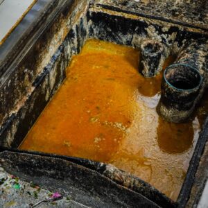 Dirty filled grease trap